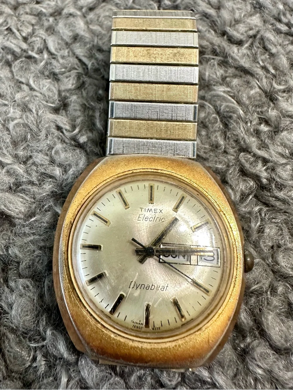 Vintage 1970s Timex Electric Dynabeat Day/Date Watch